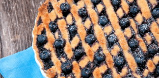 Blueberry Pie Recipe for the Fourth of July blueberry pie