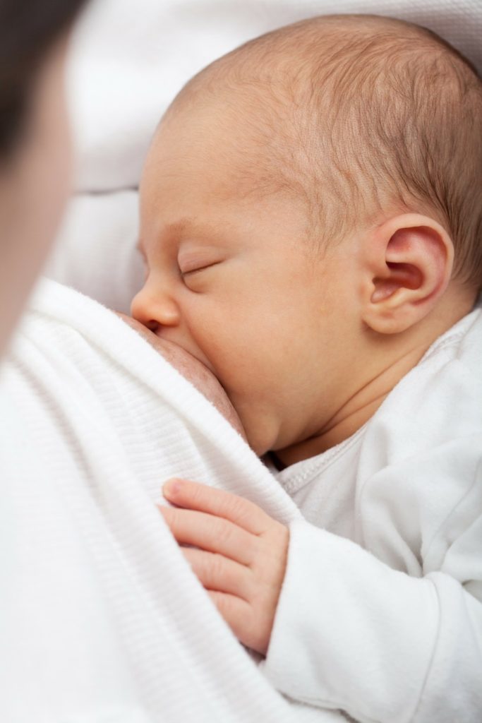 Nursing: I Breastfed in Public and Nothing Happened from Albuquerque Moms Blog