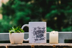 encouraging john-mark-smith-280303-unsplash