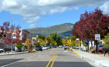 A Mom’s Guide to the Secret City :: Visiting Los Alamos Los Alamos - Centra Avenue