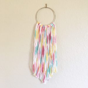 How to Make Yarn Wall Hangings with Kids