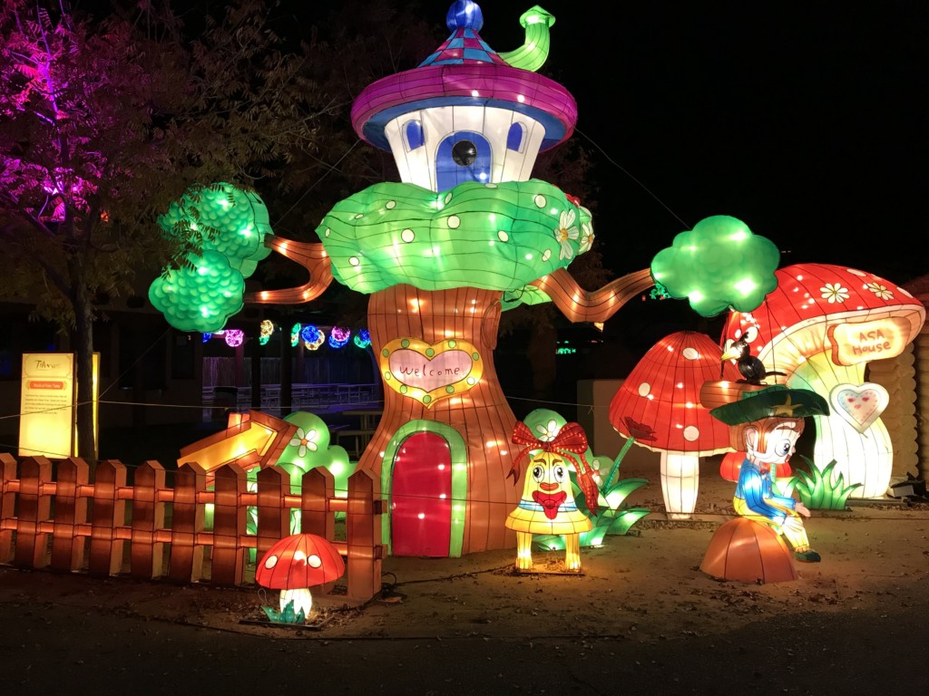 Dragon Lights. Albuquerque Moms Blog