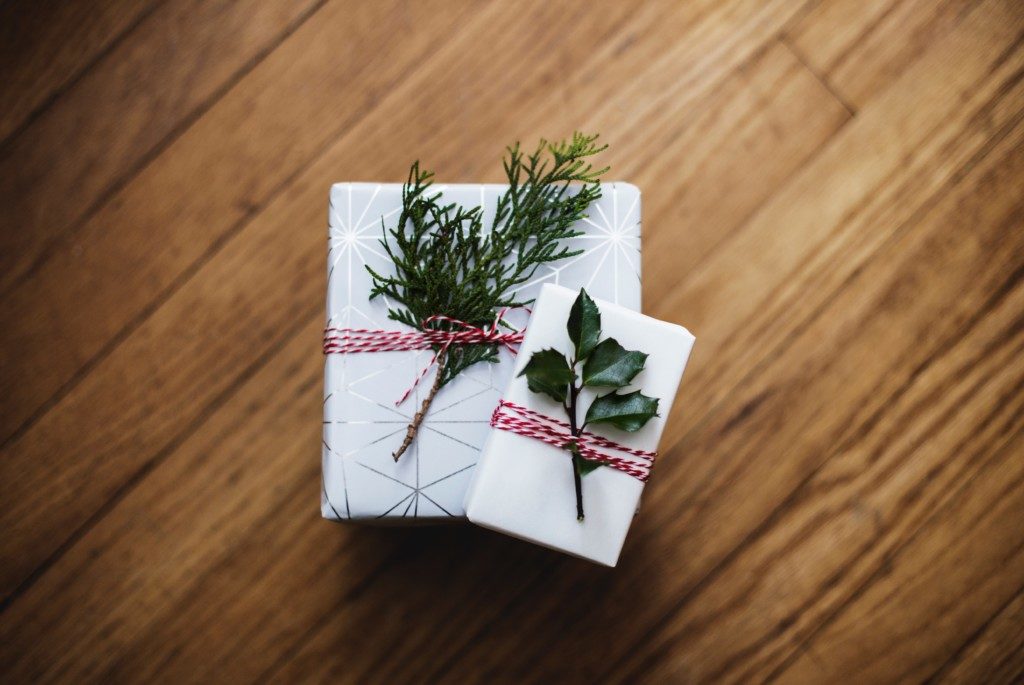 Christmas Shopping :: Gifting is an Art, Make it Meaningful from Albuquerque Moms Blog