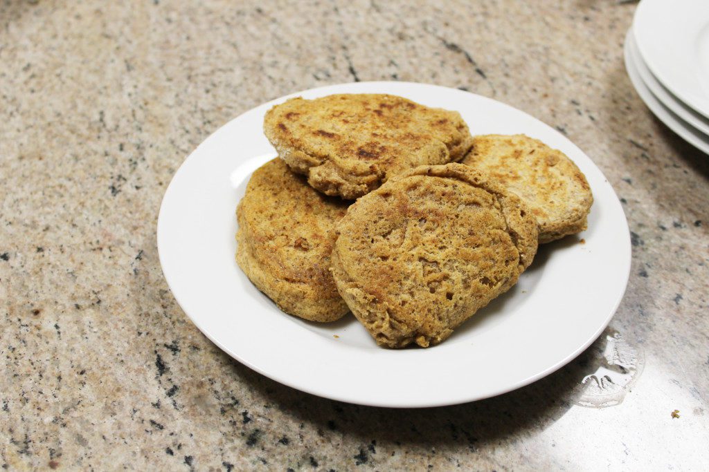 Healthy (and Easy!) Vegan Pancakes :: A Family Favorite from Albuquerque Moms Blog