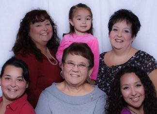 Hispanic Heritage Month :: Preserving & Celebrating Our Heritage Four generations of women