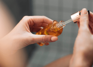 DIY Youthful Glow Foaming Face Wash & Moisturizing Serum DIY Youthful Glow Foaming Face Wash & Serum to Restore Moisture