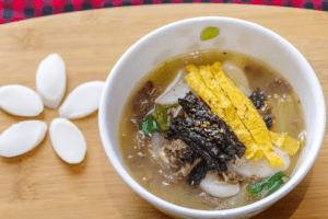 All About Korean Lunar New Year (Seollal) + A Traditional Recipe