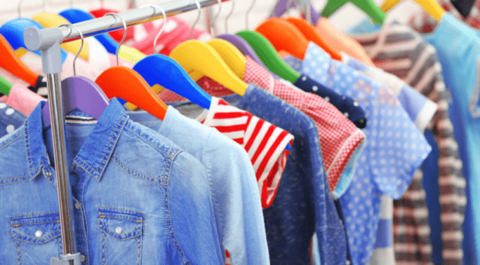 Fabulous Fashion on a Budget :: Thrifting for Kid's Clothes