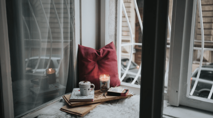 Pampering at Home: 5 Simple Low-Cost Ways to Treat Yo' Self