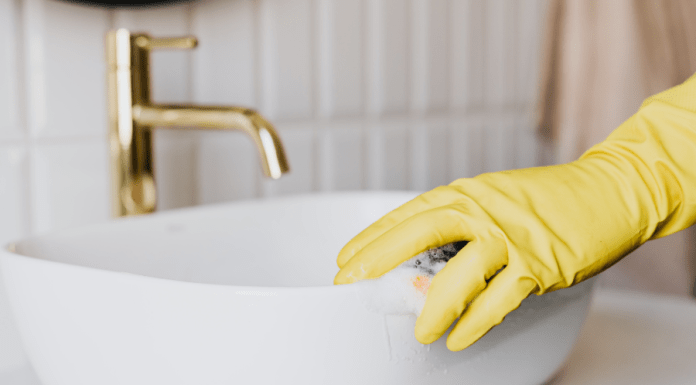 How to Clean Your House in One Hour