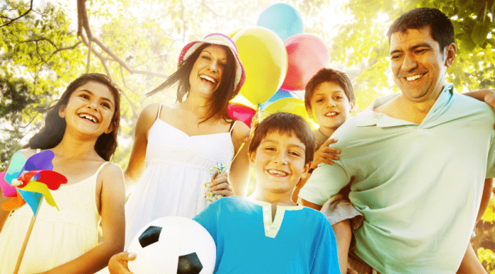 Celebrate Día del Niño! Celebrate Día del Niño!