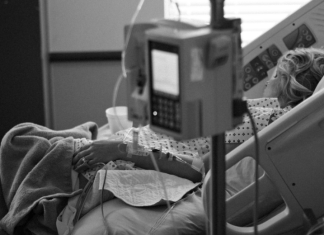 Not the Kind of Mom I Wanted to Be :: When Mom Gets Sick (Part 1) Not the Kind of Mom I Wanted to Be :: When Mom Gets Sick (Part 1)