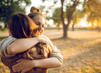 Less Judging, More Hugging :: Why I Promise to Encourage You Less Judging, More Hugging :: Why I Promise to Encourage You