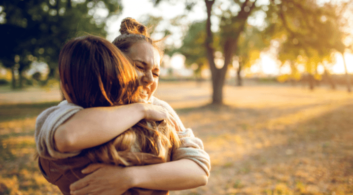Less Judging, More Hugging :: Why I Promise to Encourage You Less Judging, More Hugging :: Why I Promise to Encourage You