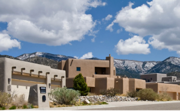 Albuquerque Moving Guide: Northeast Heights