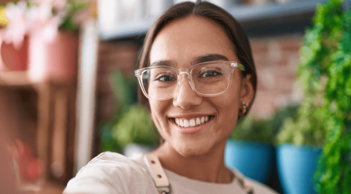 Win the 2024 $1,000 Mom-Owned Small Business Grant Win the 2024 $1,000 Mom-Owned Small Business Grant