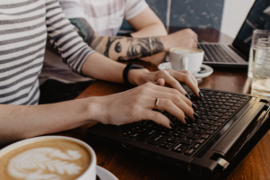 A Work-From-Home Mom’s Guide to Local Public Workspaces