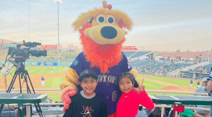 Guide to Isotopes Games with Kids :: Play Ball! Guide to Isotopes Games with Kids :: Play Ball!