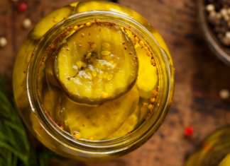Quick and Easy Overnight Refrigerator Pickles Quick and Easy Overnight Refrigerator Pickles