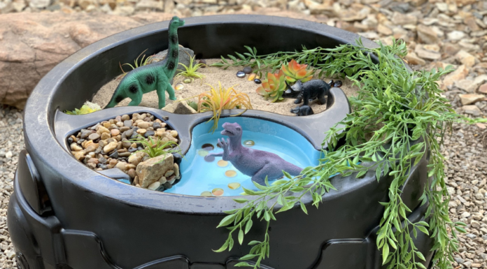 Upcycle Your Water Table Into a Dinosaur World Upcycle Your Water Table Into a Dinosaur World
