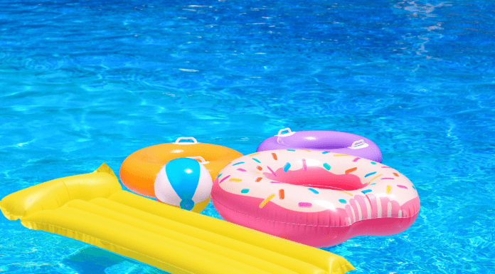 Beat the Summer Heat :: Tips To Keep Cool Pool summer heat