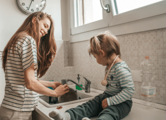 5 Ways to Make Cleaning Way More Enjoyable 5 Ways to Make Cleaning Way More Enjoyable