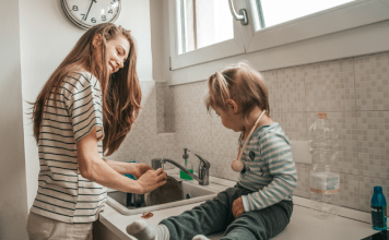 5 Ways to Make Cleaning Way More Enjoyable 5 Ways to Make Cleaning Way More Enjoyable