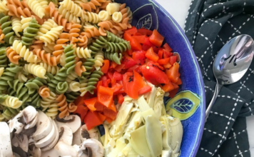 “Make It Mine” Pasta Salad :: A Versatile Summer Side Dish "Make It Mine" Pasta Salad :: A Versatile Summer Side Dish