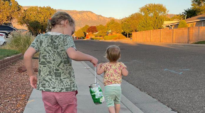 Embrace Daylight Saving’s End with a Lantern Time Change Walk Embrace Daylight Saving's End with a Lantern Time Change Walk