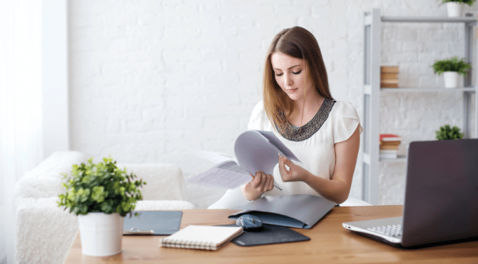 Resume + Interview Tips for Moms :: Reflect Career Gaps Positively Resume + Interview Tips for Moms :: Reflect Career Gaps Positively