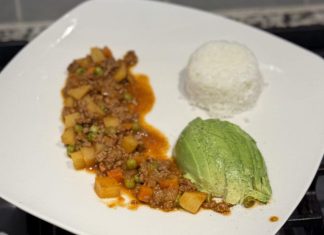 Mexican Recipe :: Picadillo in Under 30 Minutes