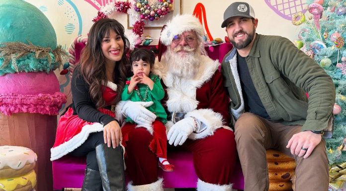 Jolly and Wise: A Heart-to-Heart Interview with Santa Claus Jolly and Wise: A Heart-to-Heart Interview with Santa Claus