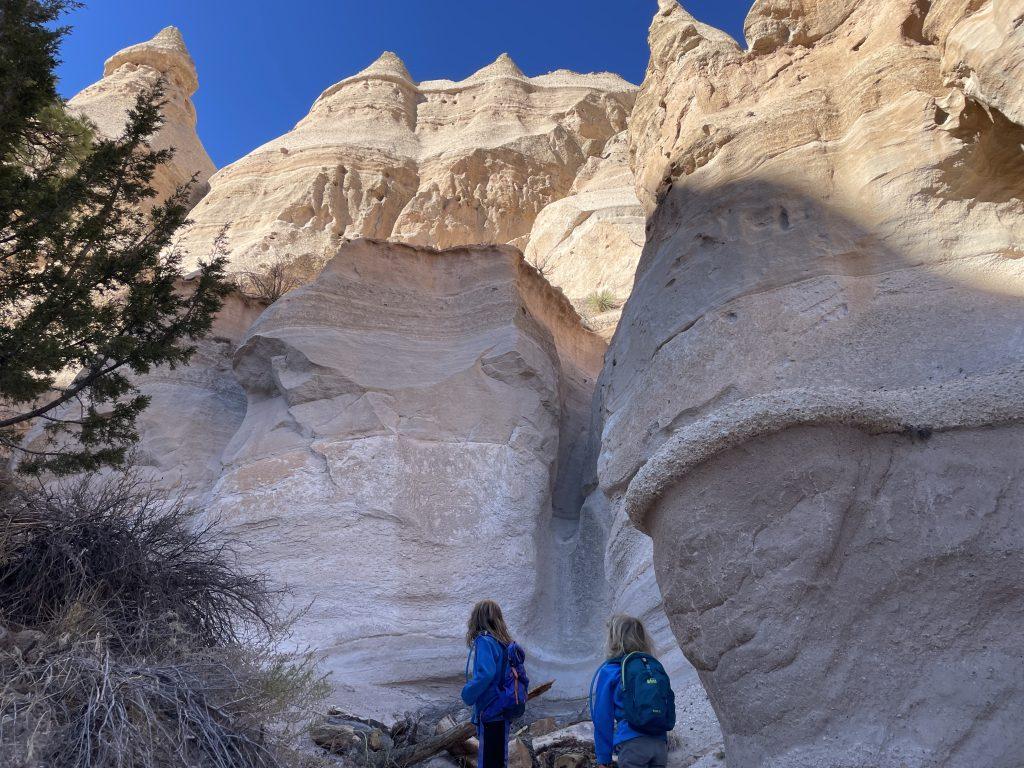 Hiking Kasha-Katuwe Tent Rocks with kids