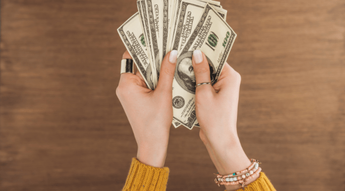 Get Financially Fit :: A Step-by-Step Guide for Moms Get Financially Fit this Spring :: A Step-by-Step Guide for Moms