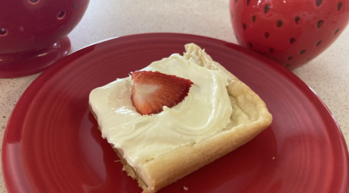 Easy Strawberry Lemonade Sugar Cookie Bars Easy Strawberry Lemonade Sugar Cookie Bars