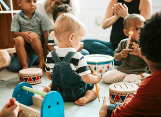 Find Community as a New Mom: Baby-Friendly Activities & Groups Baby-Friendly Activities & Groups :: Find Community as a New Mom