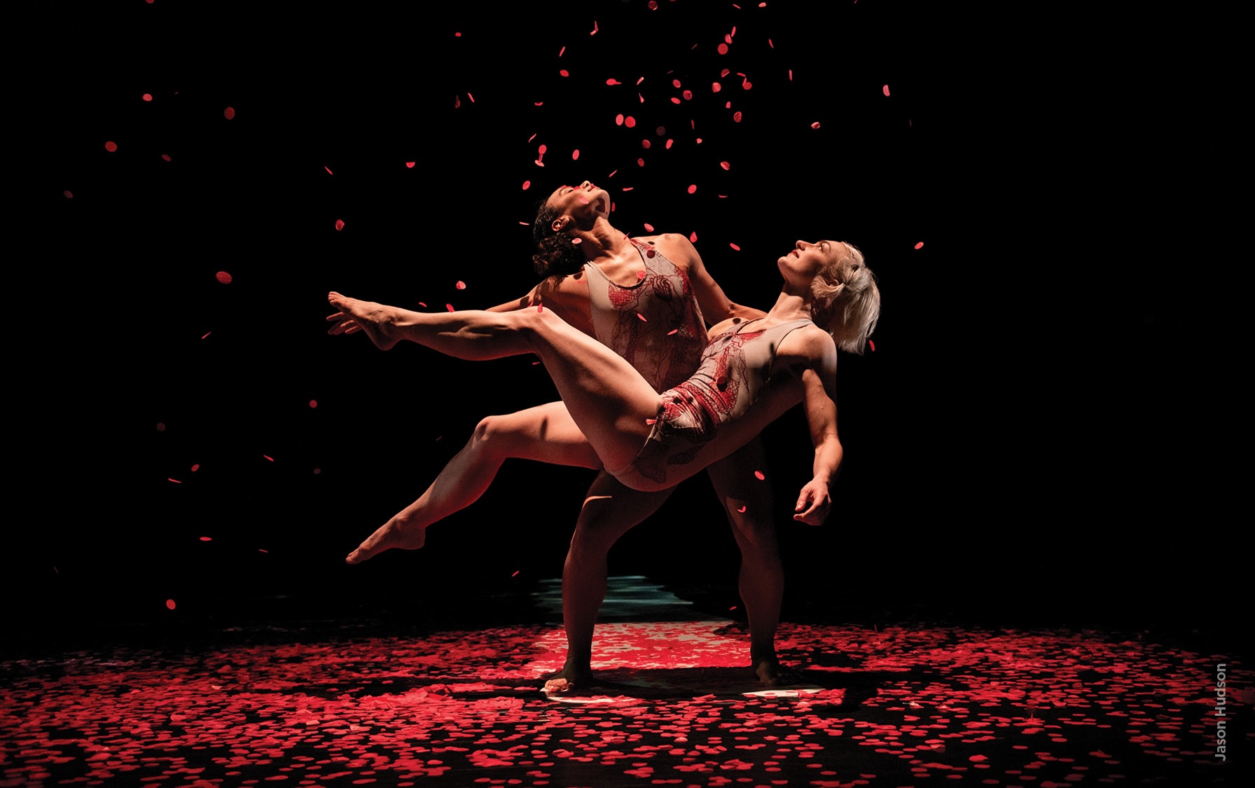 Pilobolus – Other Worlds