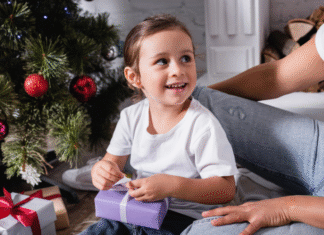 Holiday Gift Assistance Resources :: Find Free & Low-Cost Gifts Gift Assisstance