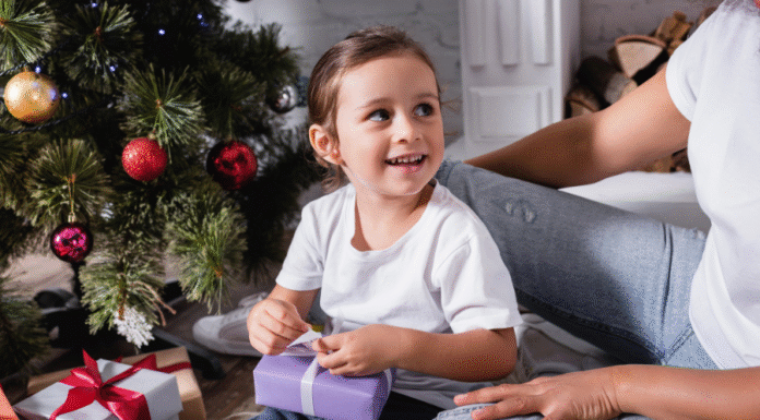 Holiday Gift Assistance Resources :: Find Free & Low-Cost Gifts Gift Assisstance
