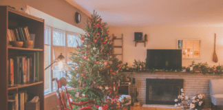 Holiday Assistance for Foster Families :: Gifts, Clothing, Food, & More