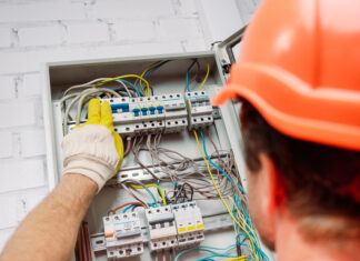 Guide to Plumbers, HVAC & Electrical Repair electrical